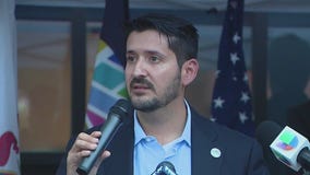 Suburban Chicago official detained at anti-ICE protest in Broadview