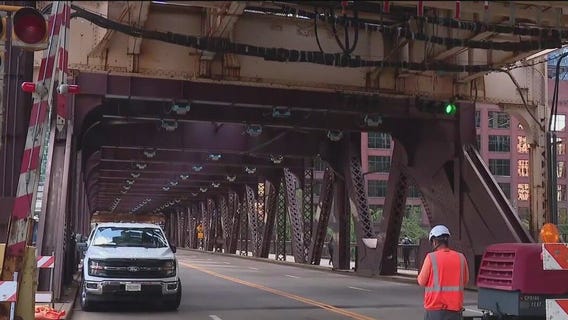 Lake Street closure prompts gridlock in downtown Chicago
