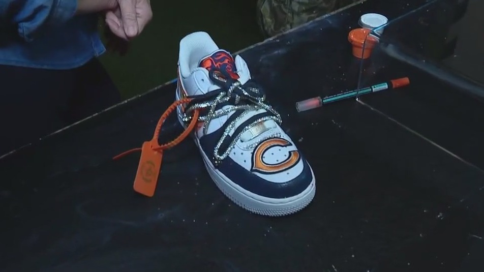 Design your own kicks at Chicago?s Sneakerhead University