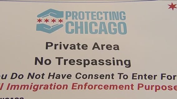 'ICE Free Zones' signs handed out by Mayor Johnson