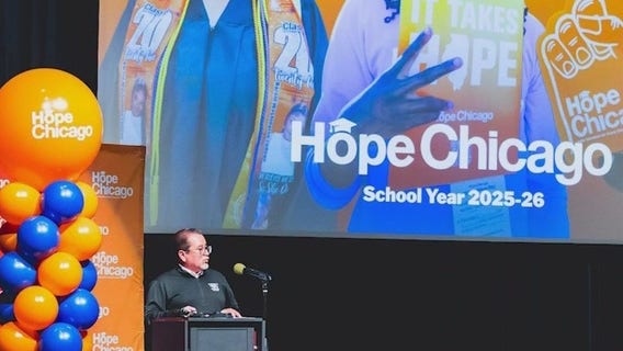Hope Chicago expands debt-free college scholarships to more South and West Side families