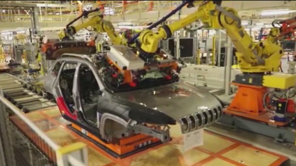 Stellantis says it will invest $600M to reopen Illinois assembly plant