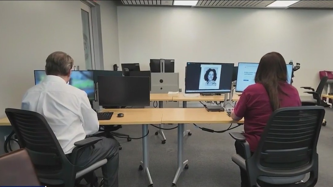 Ramapo College students crack cold cases with DNA