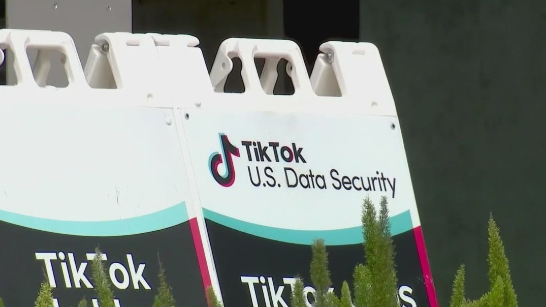 Amazon bids to buy TikTok as U.S. ban looms