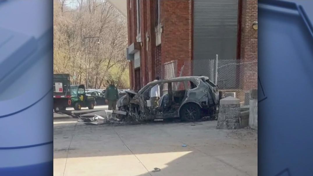 2 NYPD officers suspended after deadly Inwood crash