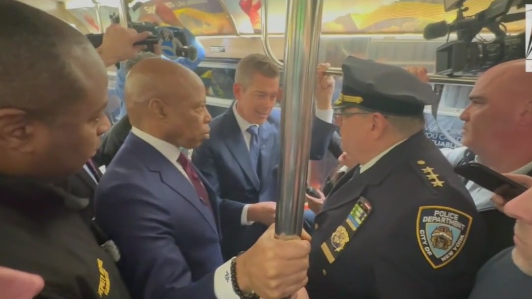 U.S. Transportation Secretary slams NYC subway