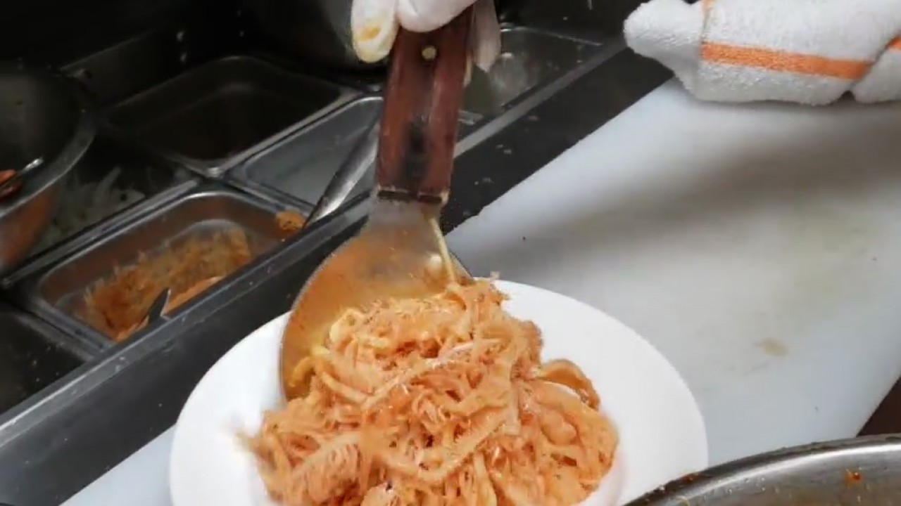 Chinatown business owners struggle due to coronavirus rumors