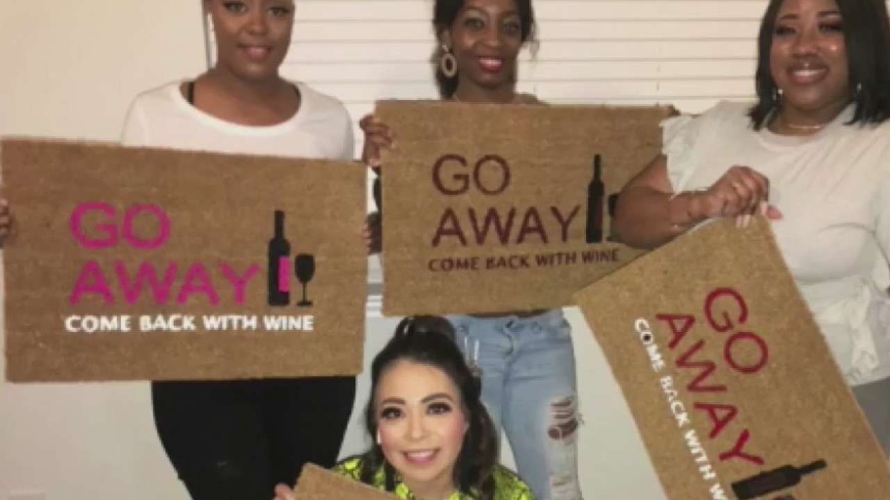 Bayou City Buzz: Kicky Mats