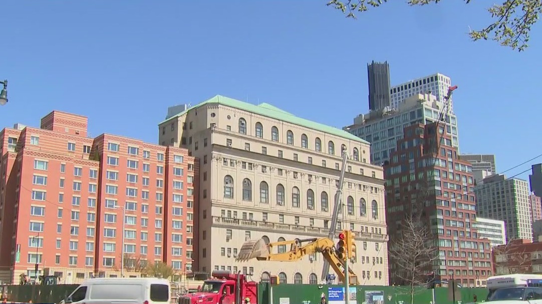 Brooklyn jail construction sounds bother neighbors