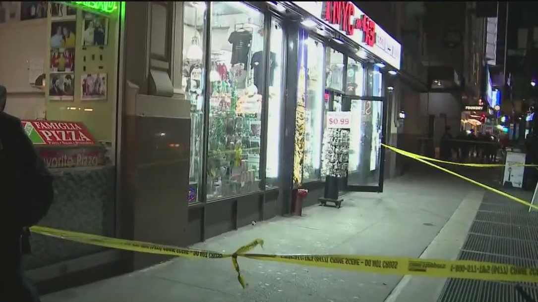 Series of NYC stabbings leave 1 dead, 3 injured