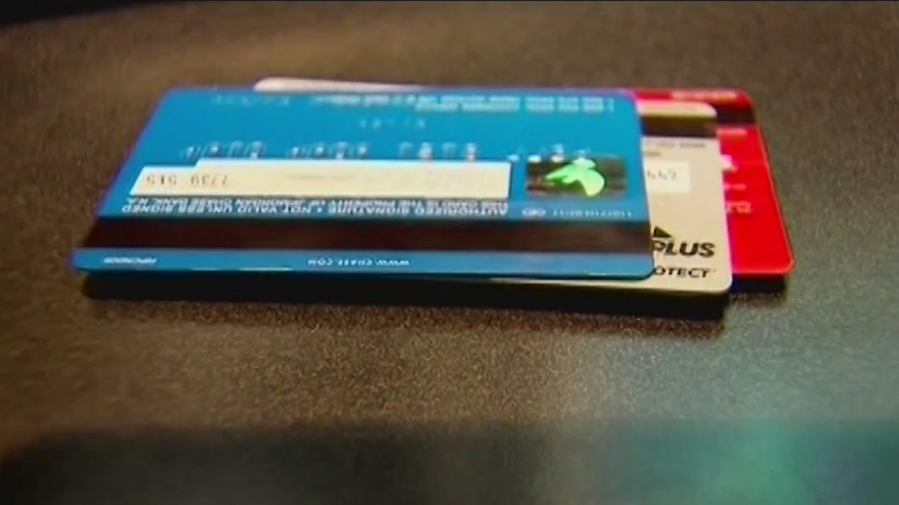 How to keep your credit card from hurting your FICO score