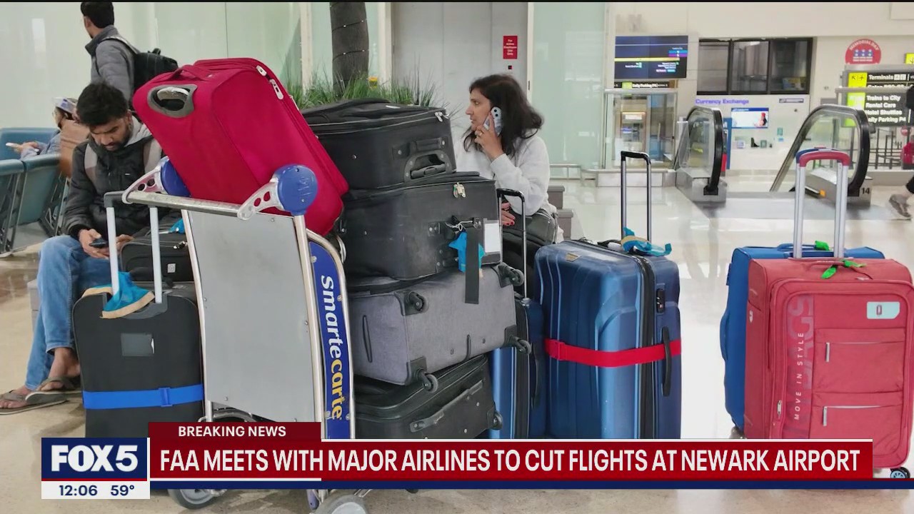 Delays of over 2 hours at Newark airport