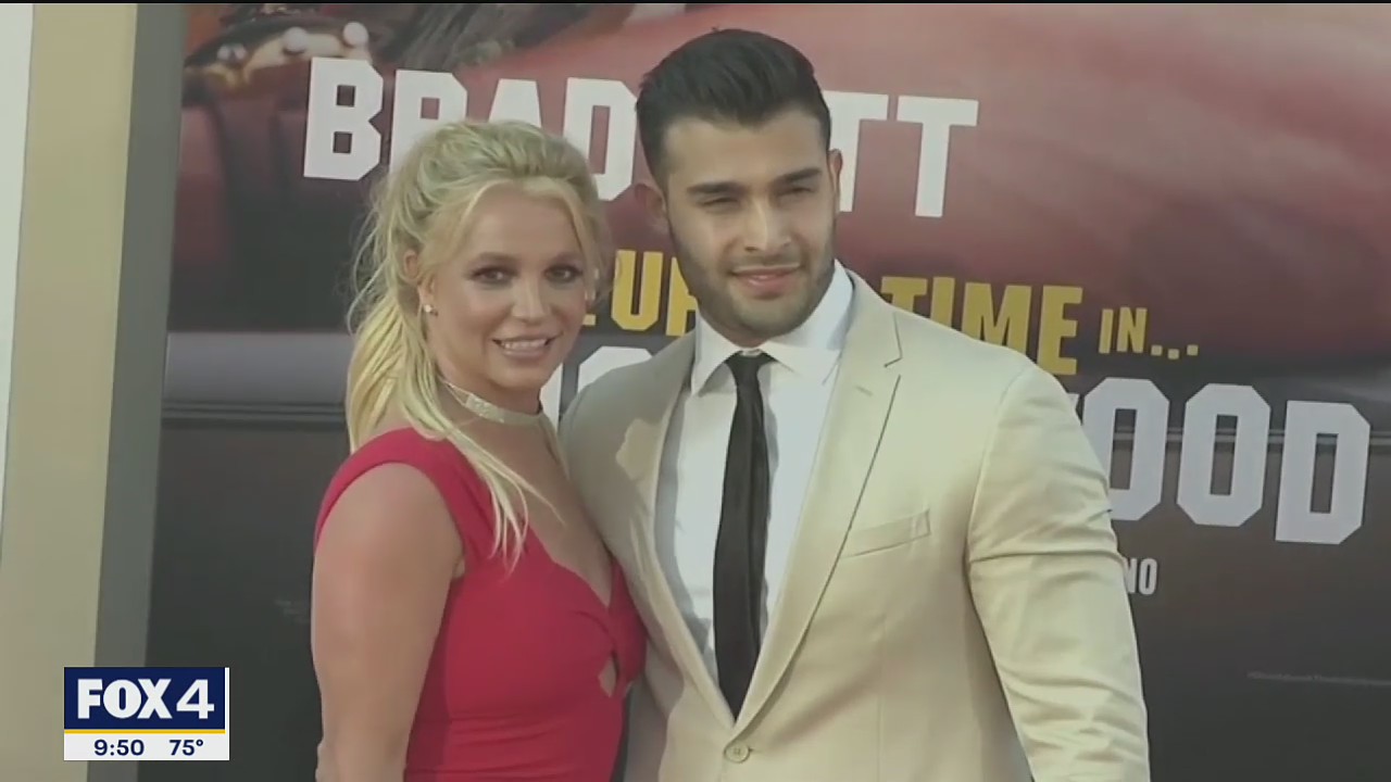 Extra: Kortney K ties the knot, Britney Spears announces miscarriage