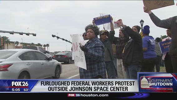 Furloughed workers protest outside Johnson Space Center