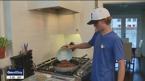 North Texas 14-year-old is a successful pecantrepreneur