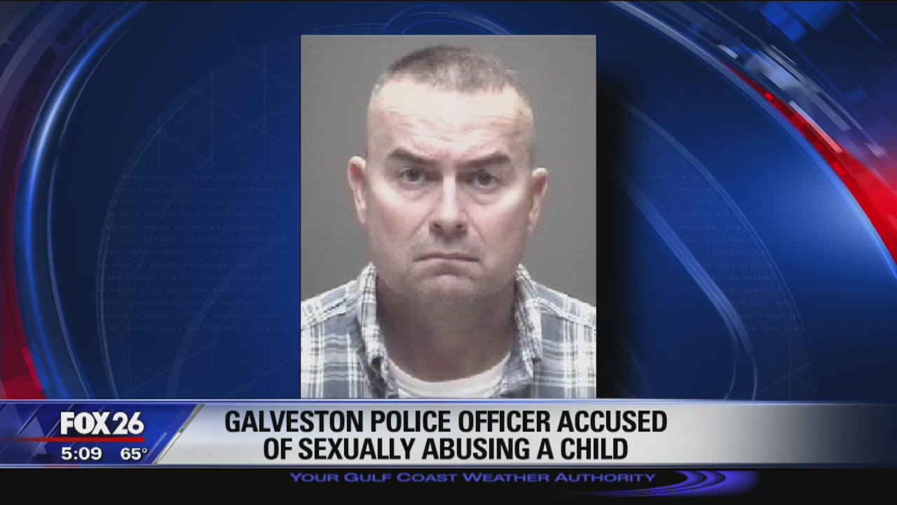 Galveston officer accused of sexually abusing a child