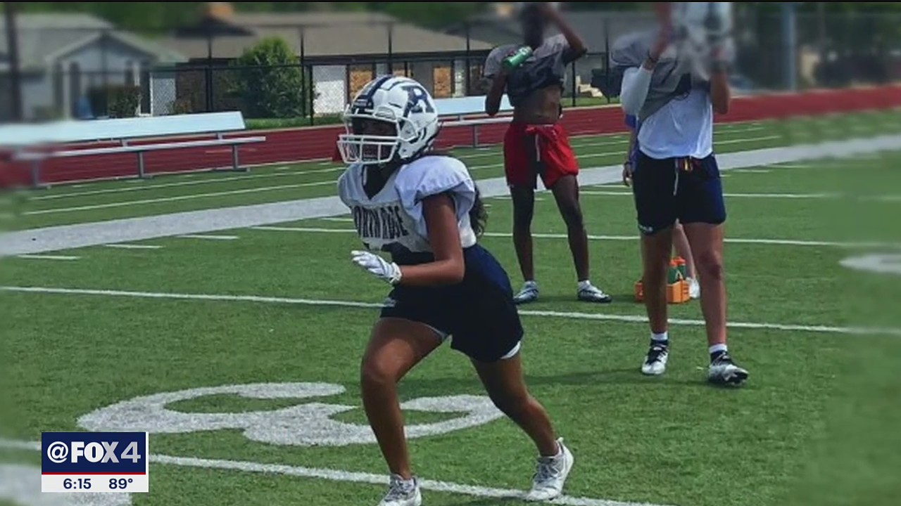 Female football player has high hopes for Richland High School this season