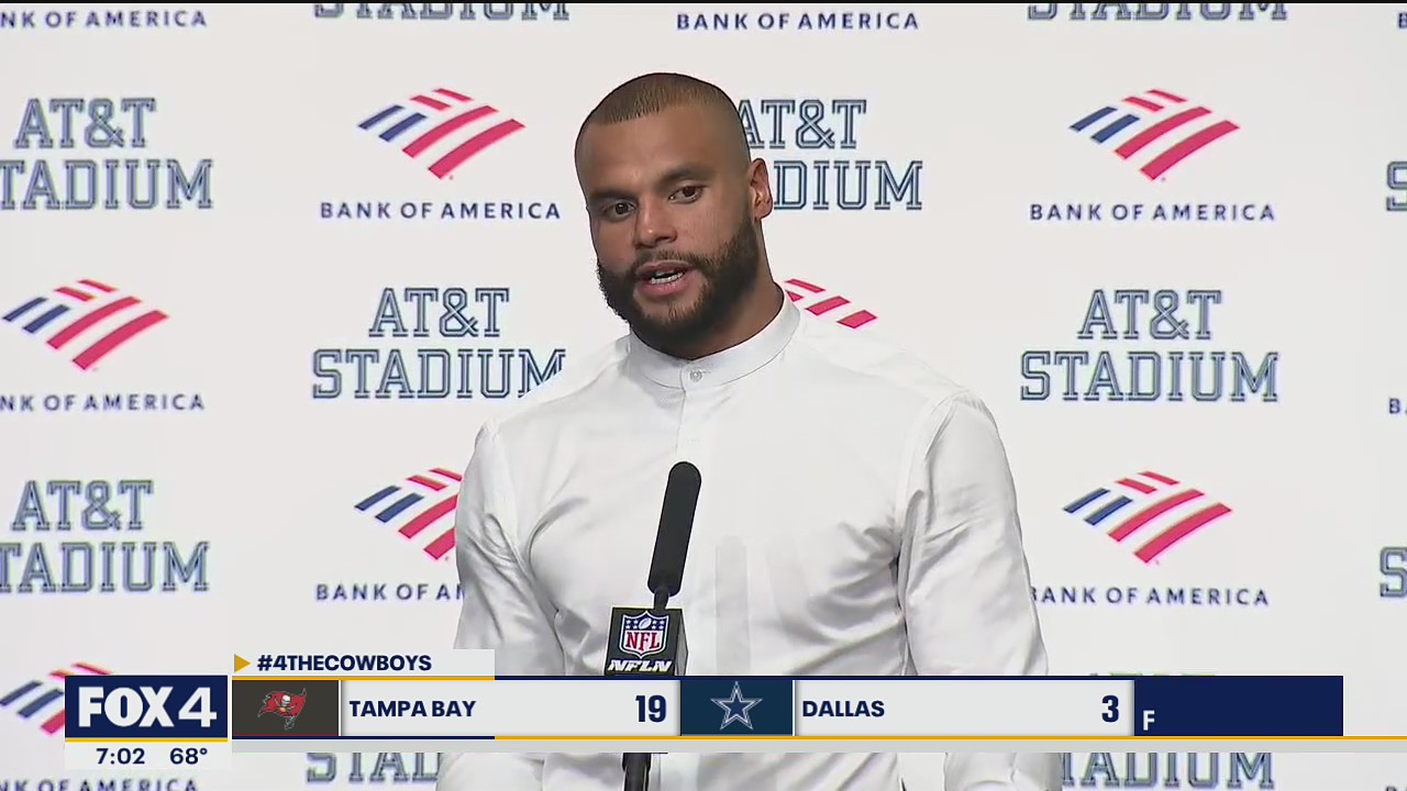 Cowboys quarterback Dak Prescott injures throwing hand