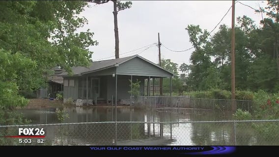 Flooded Kingwood business cleanup ahead of storms