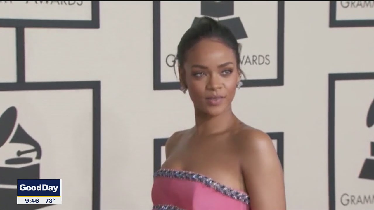 Extra: Rihanna was a surprising pick for Super Bowl halftime show