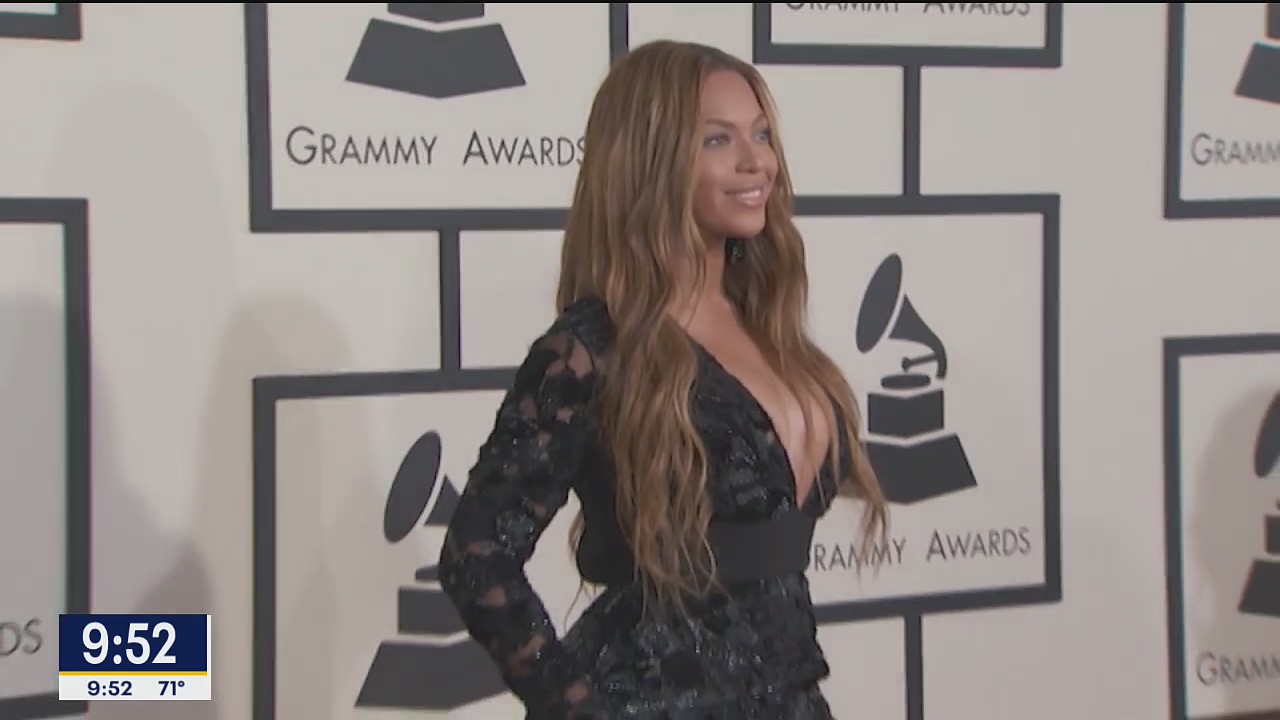 Extra: New signs that Beyonce is going on tour