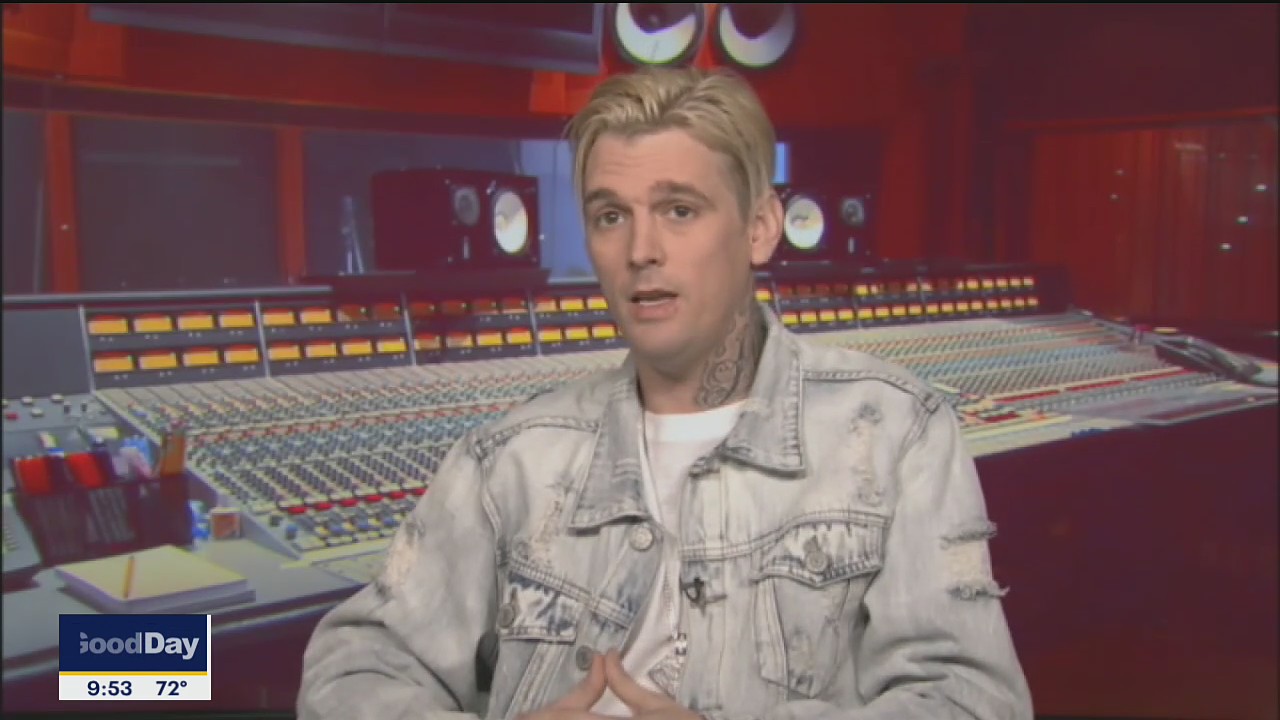 Extra: Celebrities react to Aaron Carter's death