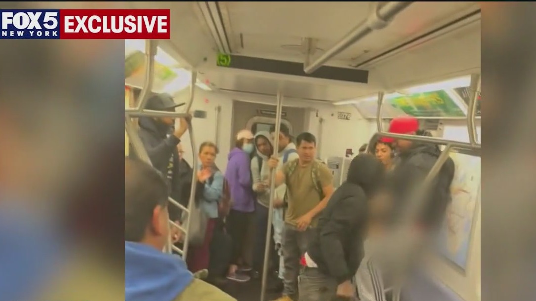 Exclusive video shows Grand Central subway stabbing