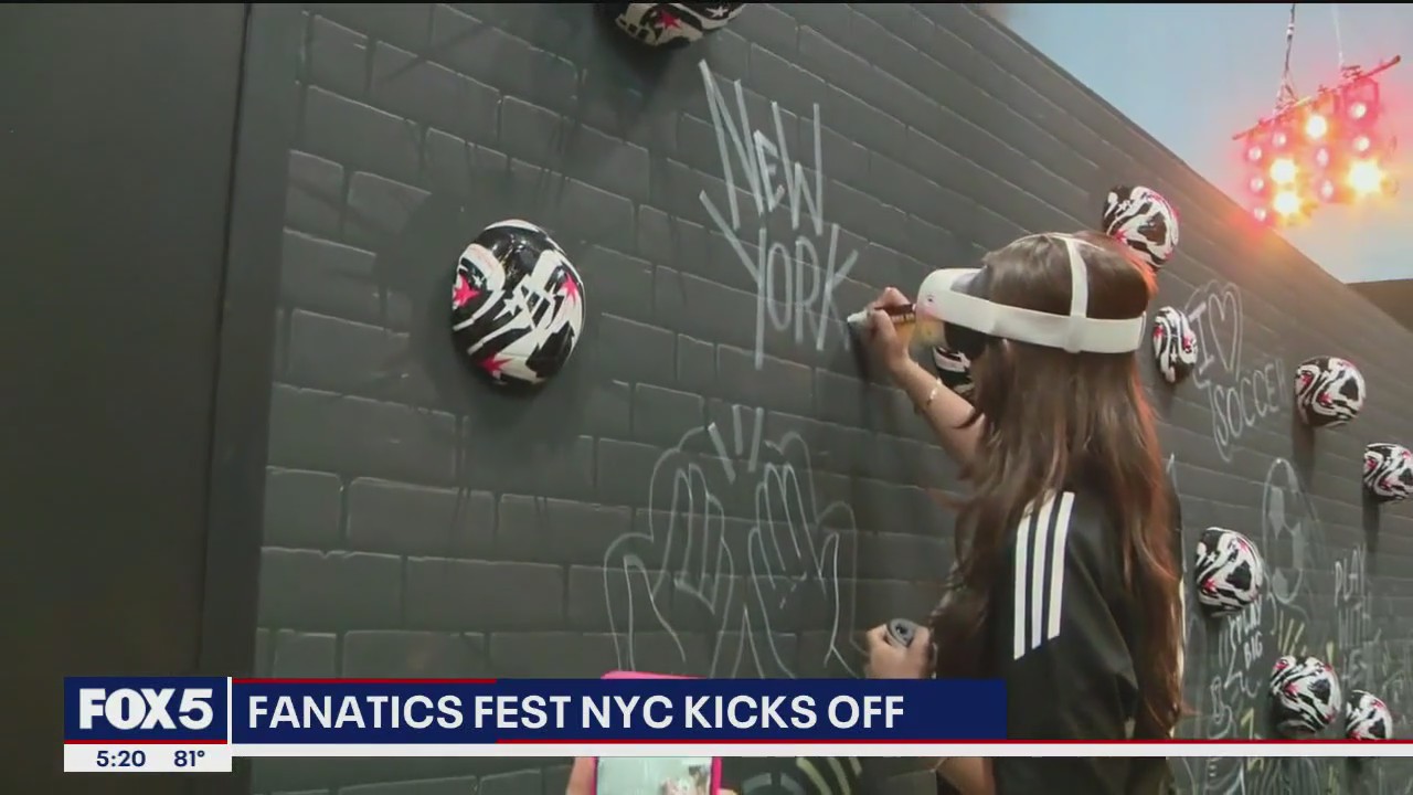 Fanatics Fest NYC 2025