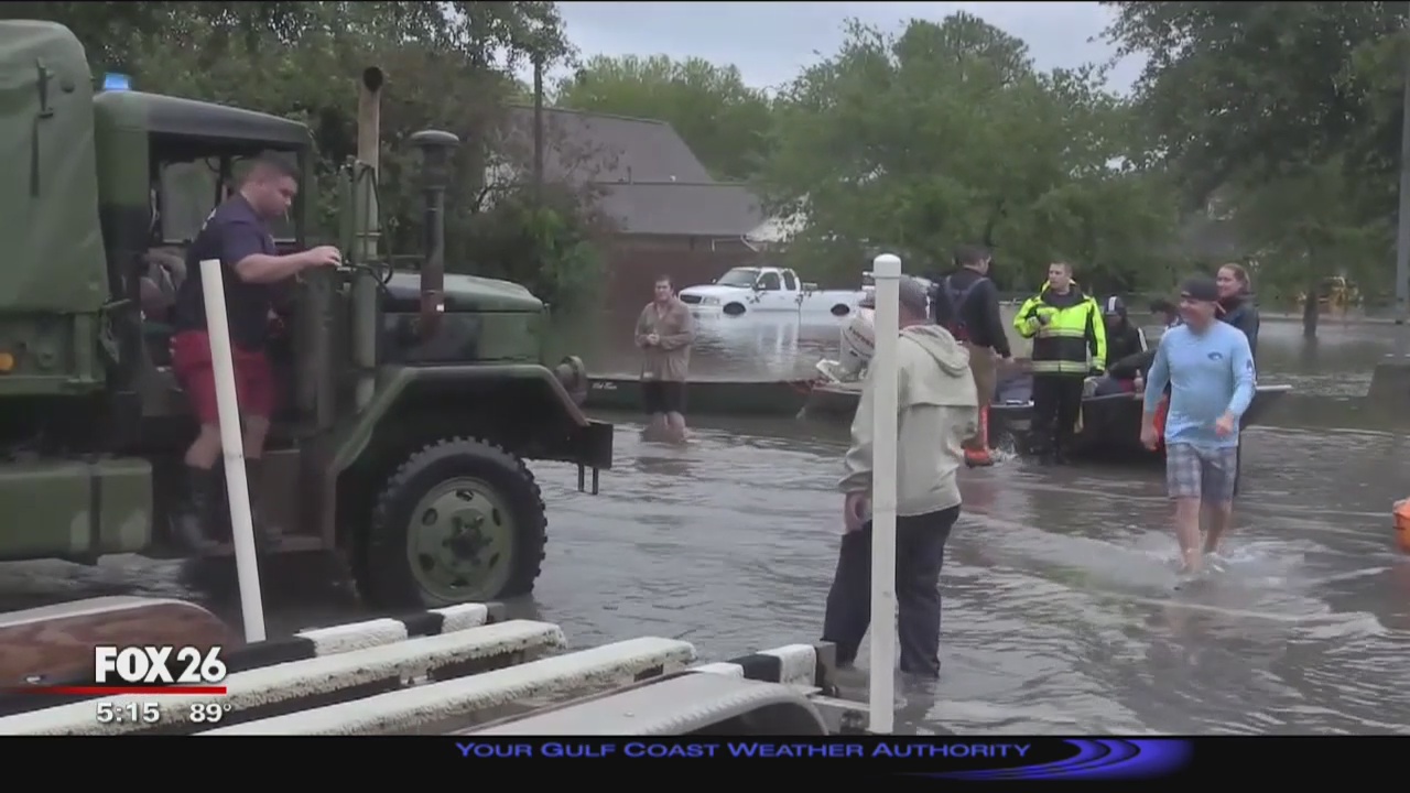 League City residents collect donations for town of Winnie