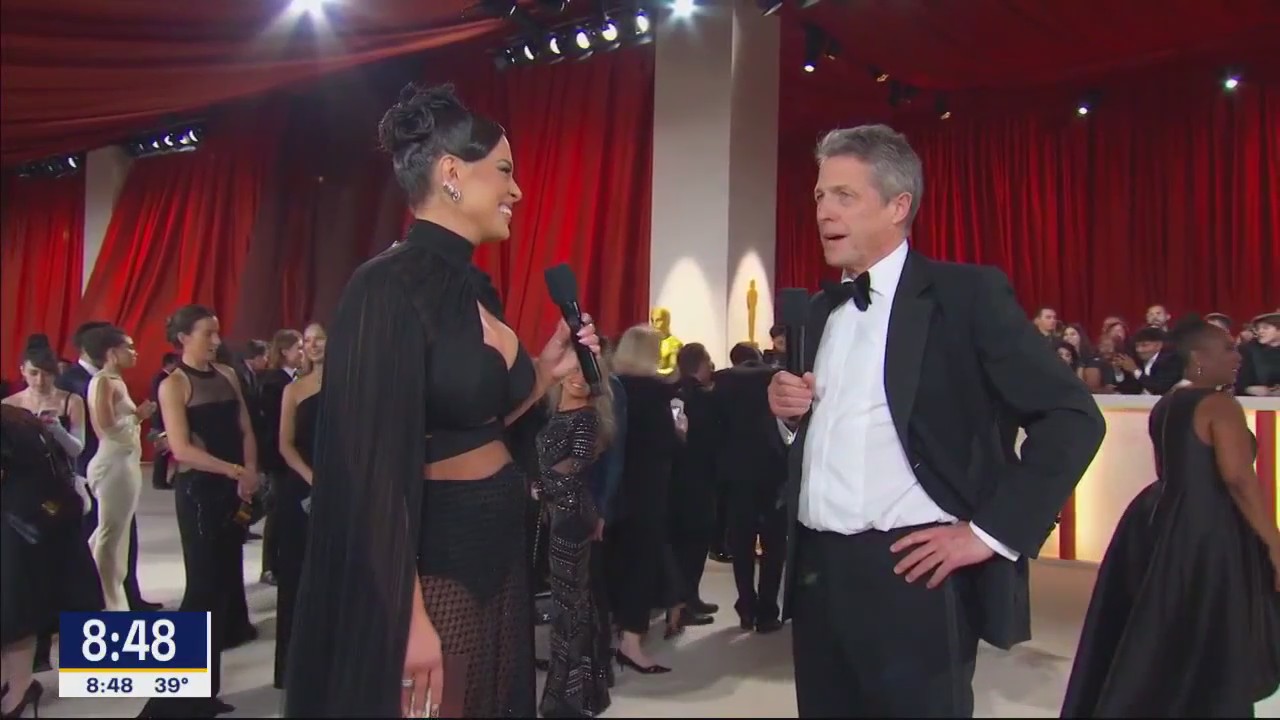 TMZ: Awkward interview at the Oscars