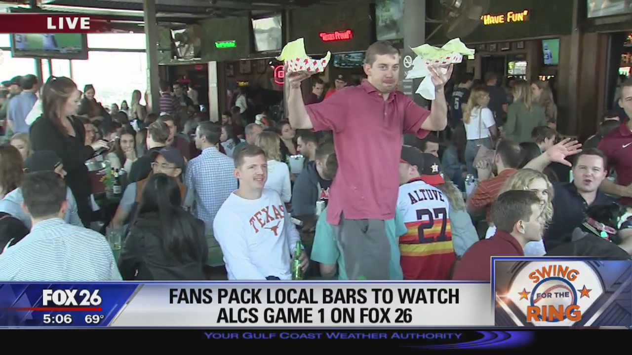 Fans pack local bars to watch ALCS Game 1 on FOX 26