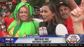 Astros fans get ready for the World Series at Fanfest