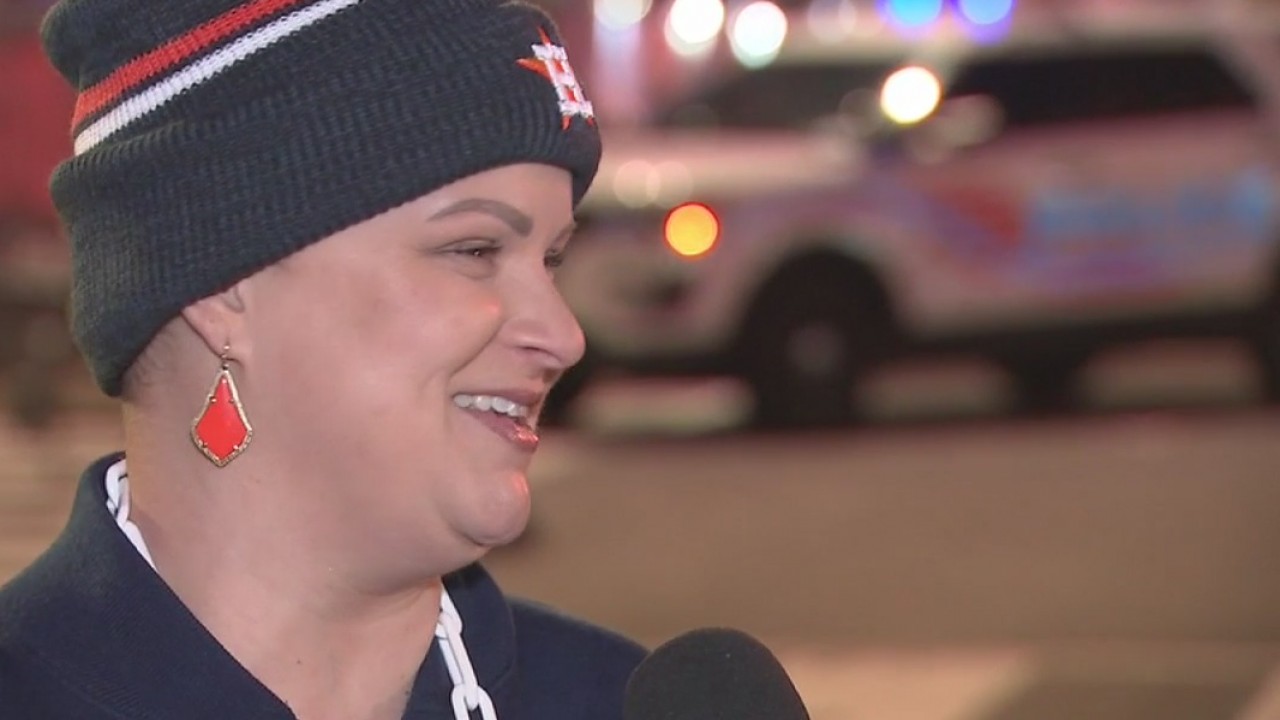 Astros superfan celebrates last round of chemotherapy at World Series game