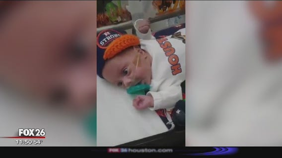 Preemie born at 24 weeks rooting for Astros while in the hospital, been a fan since birth