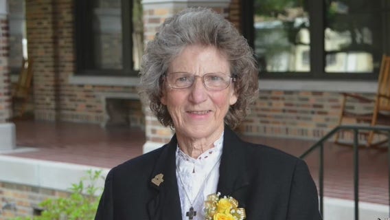 Nun and Astros superfan praying for a win