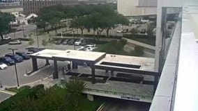 Robber drags victim down the escalator at Galleria