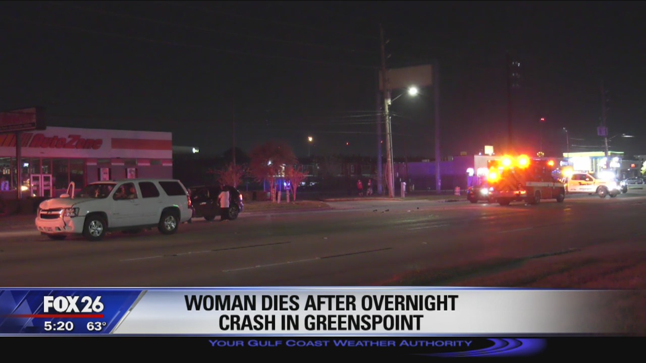 Woman dies after overnight crash in Greenspoint | FOX 26 Houston