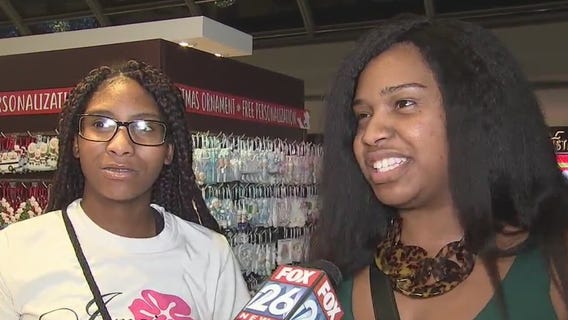 Galleria shoppers take advantage of big Black Friday deals