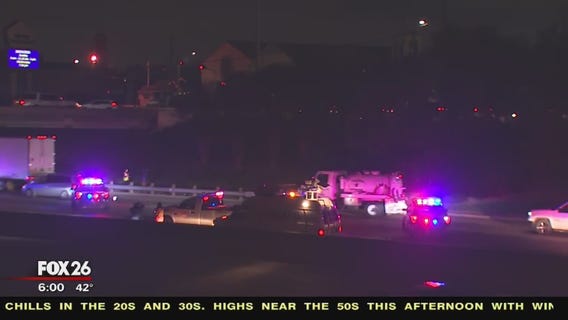 East Freeway WB lanes closed at Waco St