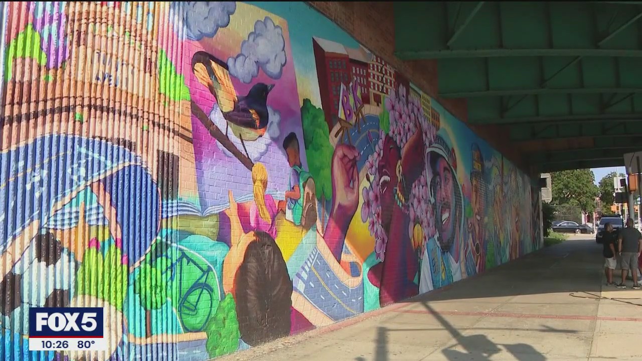 Murals beneath the BQE