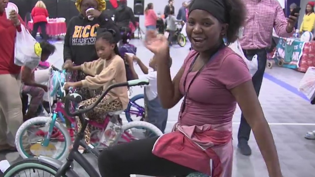 Bayou City Buzz: Music mogul James Prince creates legacy of giving