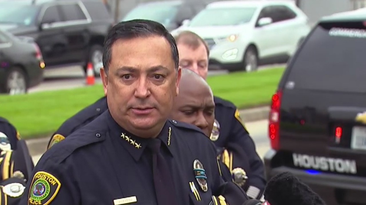 Two Sergeants Killed and the Houston Police Chief Sparks a Gun Control Debate. The WYP Panel Weighs In.