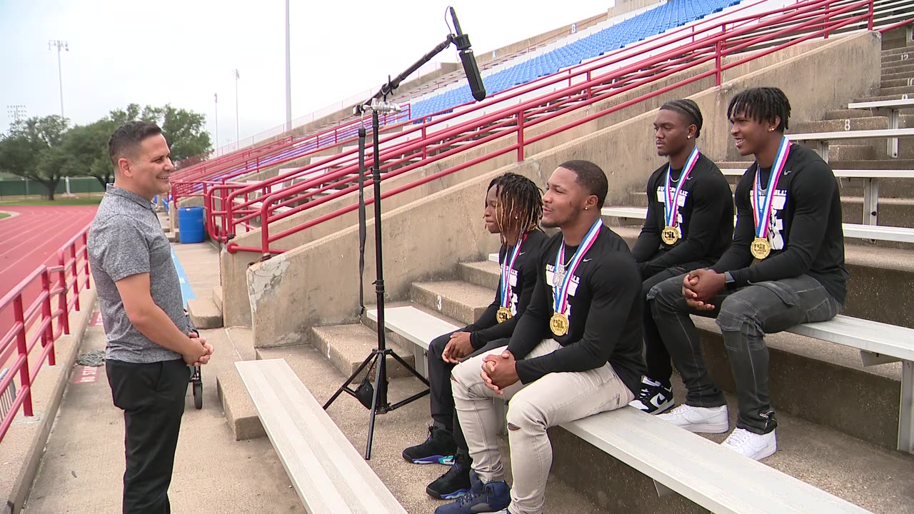 Duncanville boys track team breaks national record