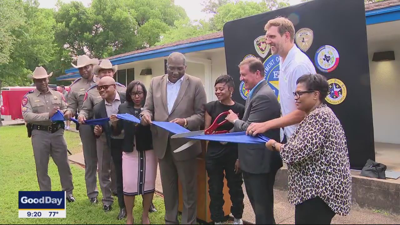 Texas DPS opens first Dallas recruitment center