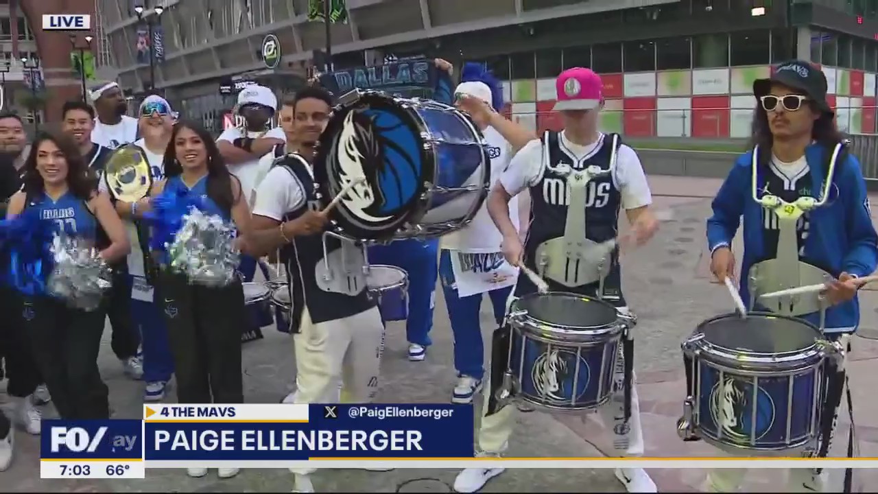 Mavs celebrate a Game 2 victory over Thunder