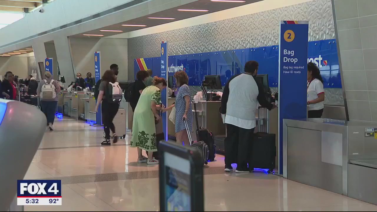 SWA raises fees for early check-in, boarding