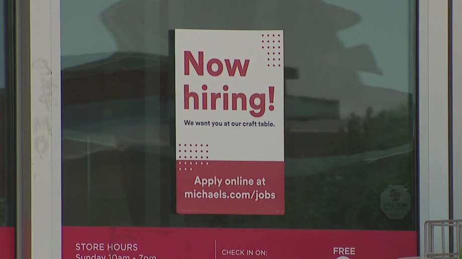 U.S. economy adds 272K jobs in May