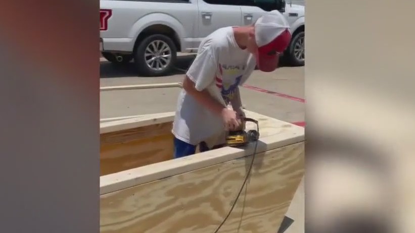 Royse City dance studio rebuilds stolen props