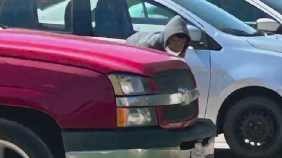 Fort Worth mail carrier robbed, $150K reward offered