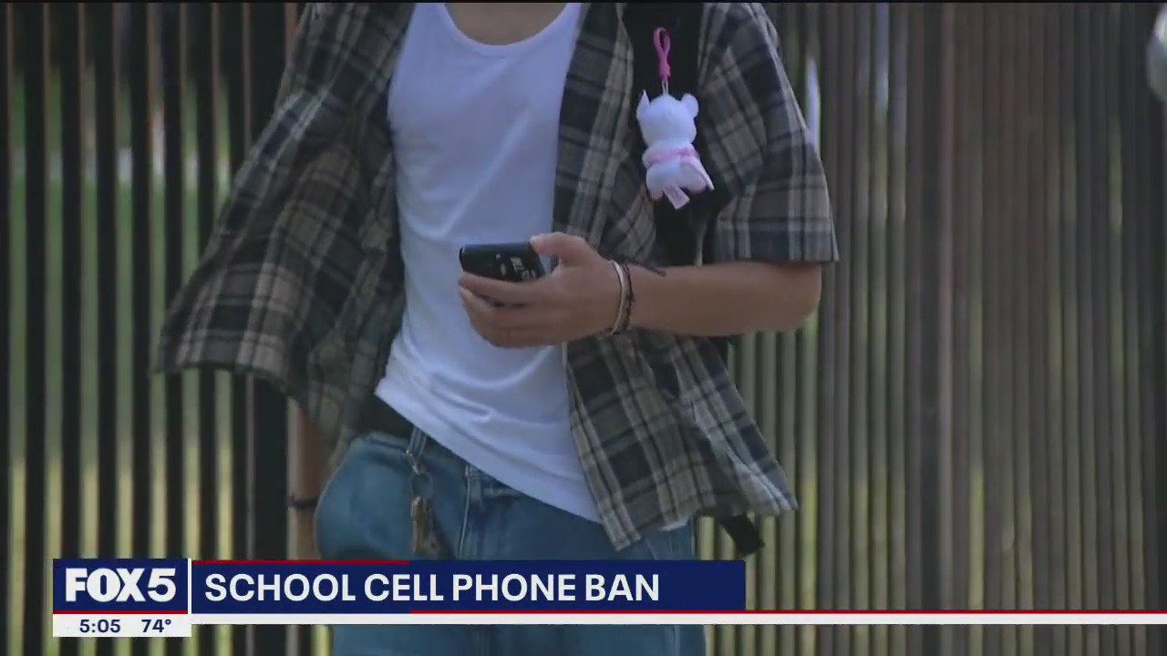 First day back to school with new NY cell phone ban